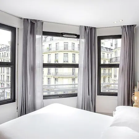 Saint Lazare Terrasse 3 아파트 파리
