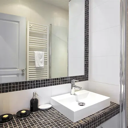 아파트 Saint Lazare Terrasse 3 *